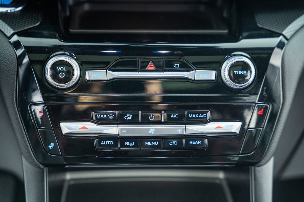 Certified 2022 Ford Explorer ST-Line w/ Class IV Trailer Tow Package image 26