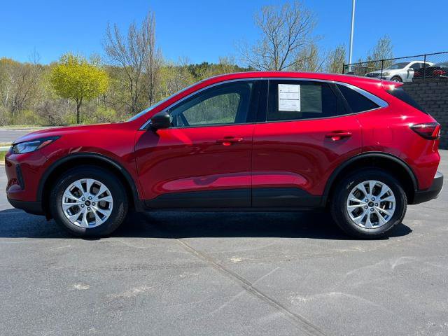 Certified 2023 Ford Escape Active AWD/4WD image 38