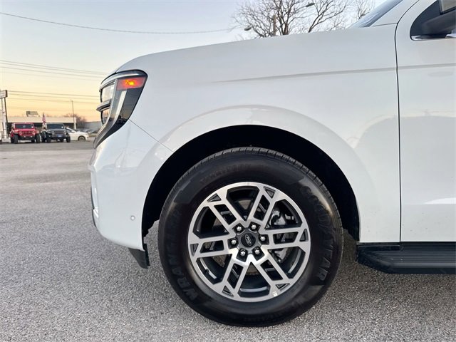 Certified 2025 Ford Expedition Max Active image 24