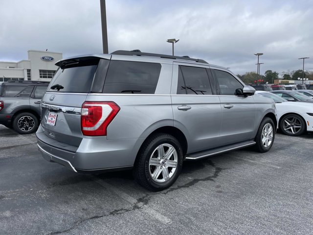 Certified 2020 Ford Expedition XLT w/ Equipment Group 202A image 4