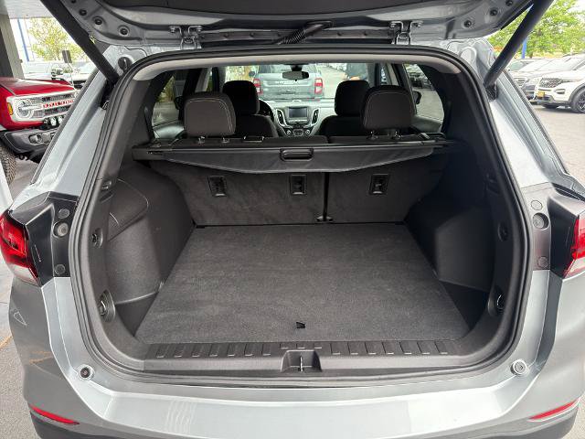 Used 2023 Chevrolet Equinox LT w/ Driver Convenience Package AWD/4WD image 13