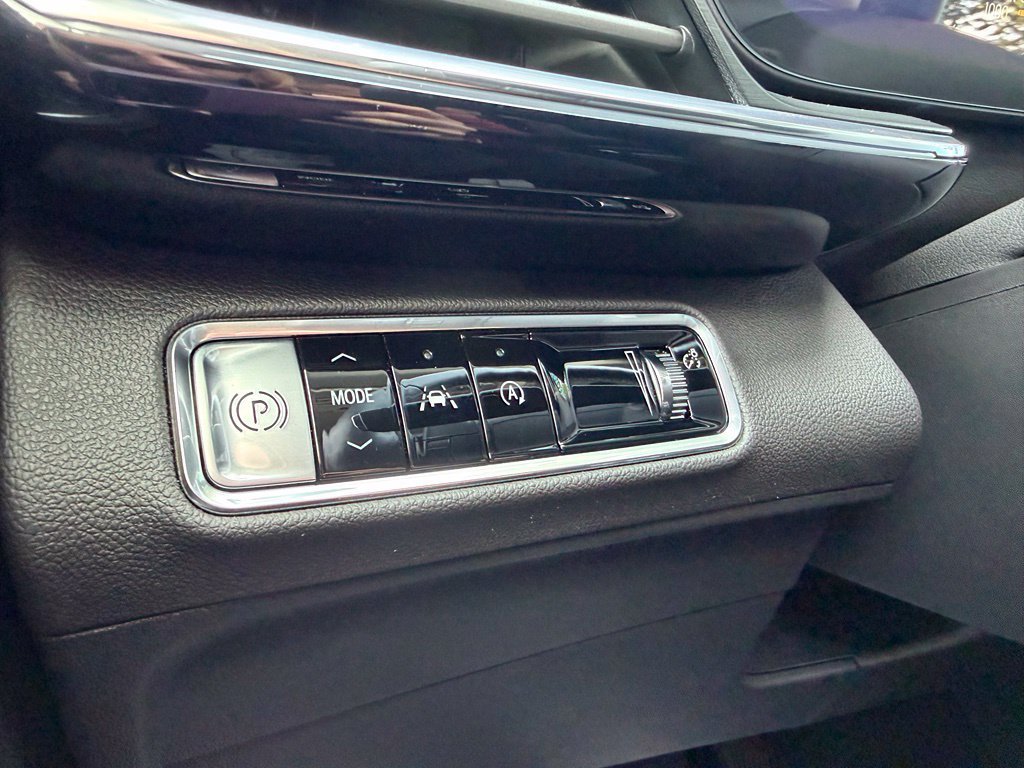 Used 2024 Buick Envision Preferred AWD/4WD image 23