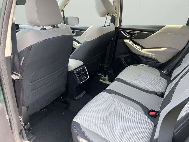 Used 2024 Subaru Forester Premium AWD/4WD image 16