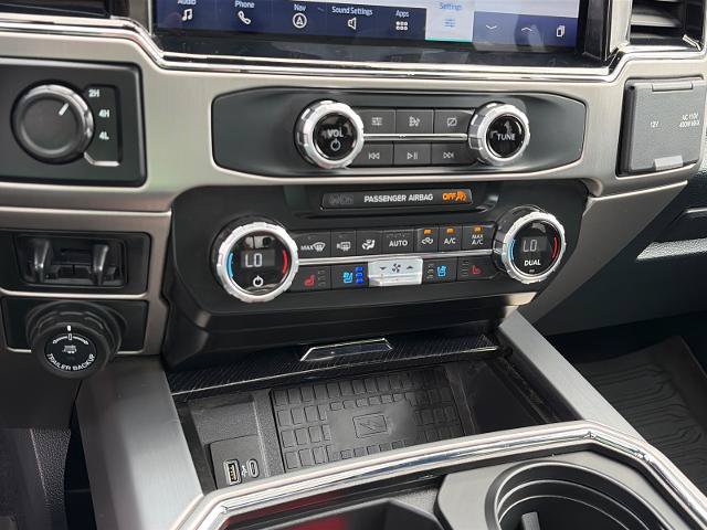 Certified 2022 Ford F450 Platinum w/ FX4 Off-Road Package AWD/4WD image 14