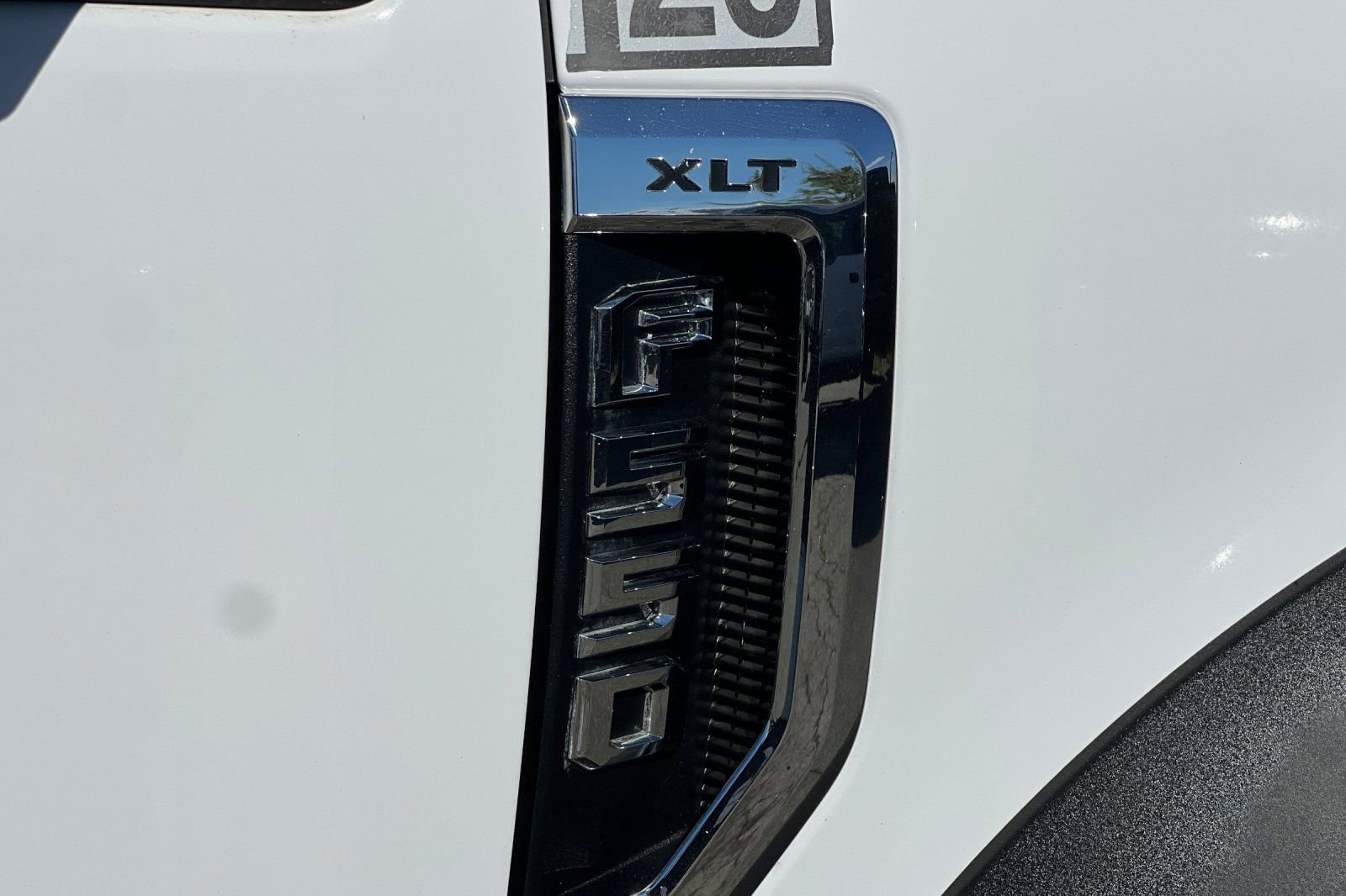 Certified 2020 Ford F550 4x4 Crew Cab Super Duty image 25