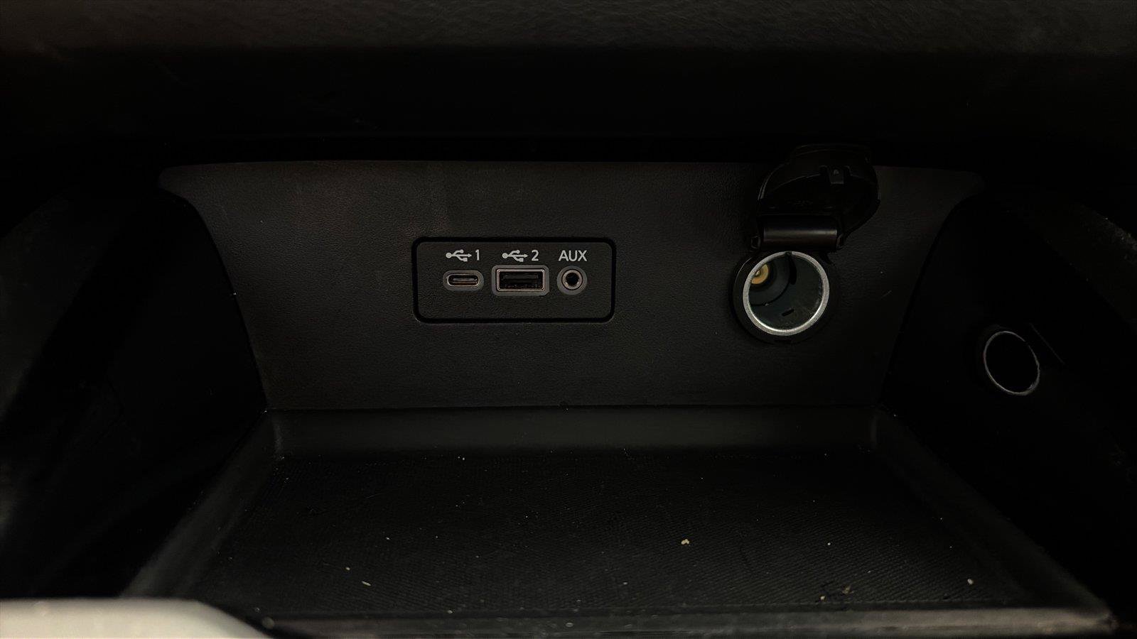 Used 2024 Nissan Altima 2.5 SV FWD image 25