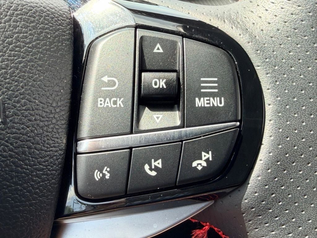 Certified 2025 Ford Explorer ST-Line w/ Premium Package RWD image 27
