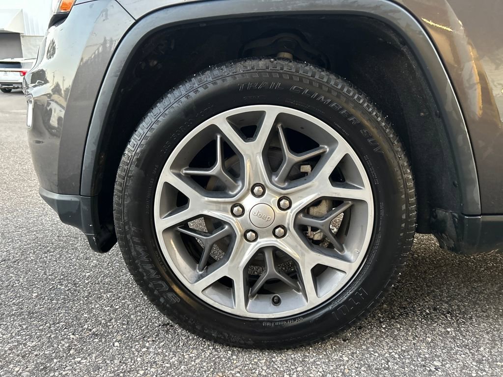 Used 2019 Jeep Grand Cherokee Limited image 7