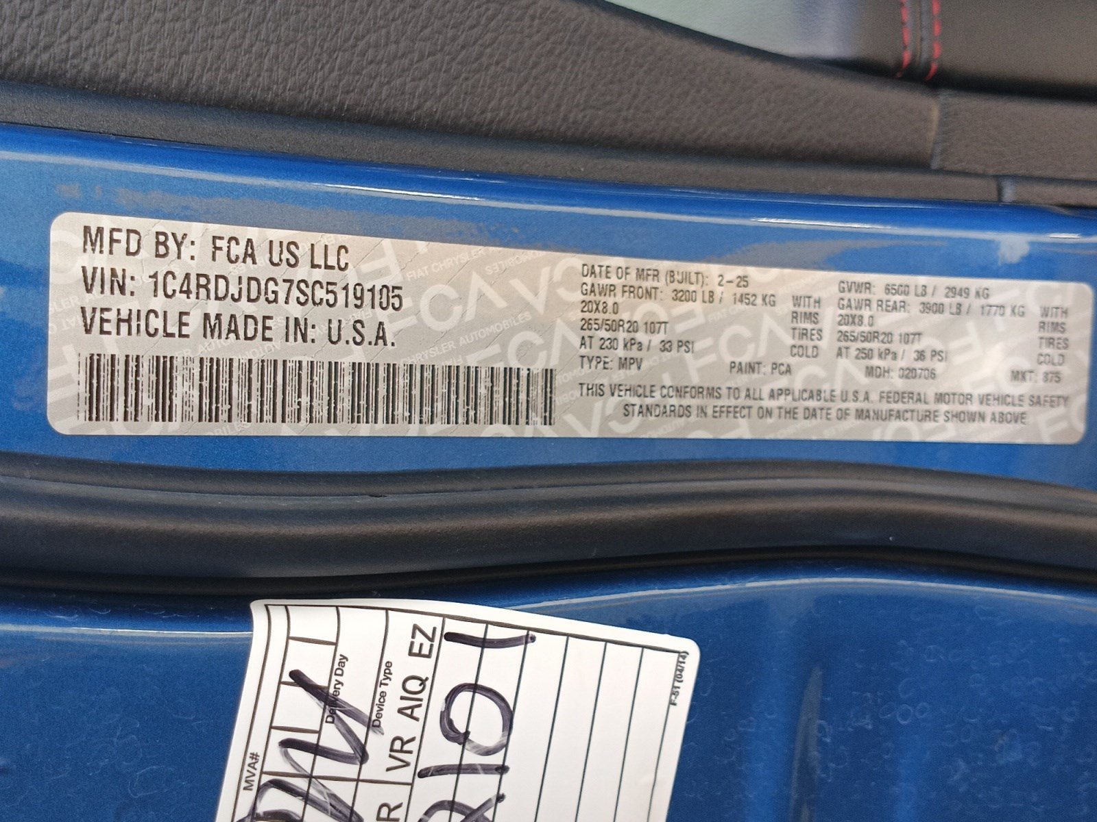 Used 2025 Dodge Durango GT AWD/4WD image 21
