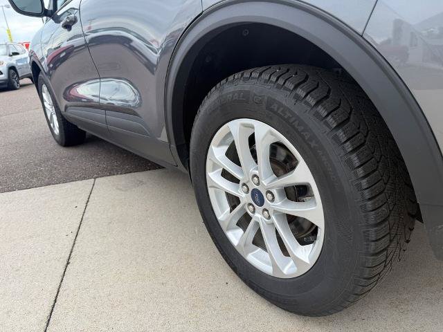 Certified 2021 Ford Escape SE w/ SE Sport Appearance Package AWD/4WD image 19