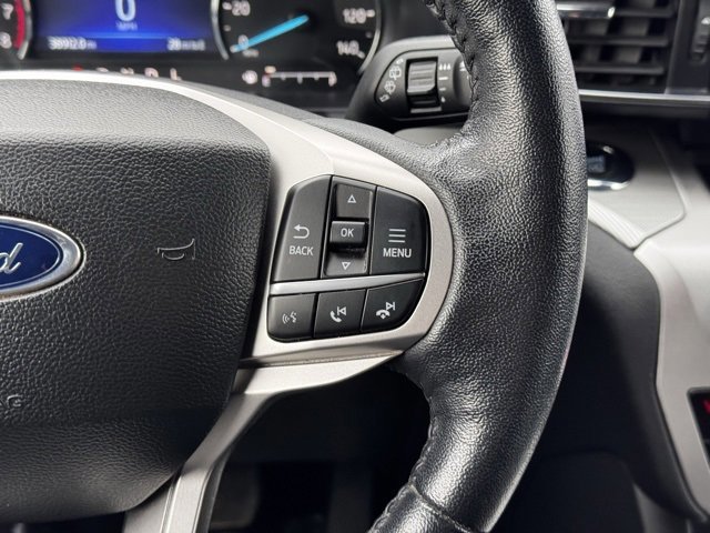 Certified 2022 Ford Explorer XLT w/ XLT Sport Appearance Package image 31