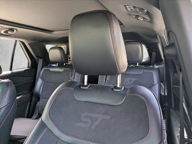 Certified 2025 Ford Explorer ST w/ Sun And Sound Package AWD/4WD image 14