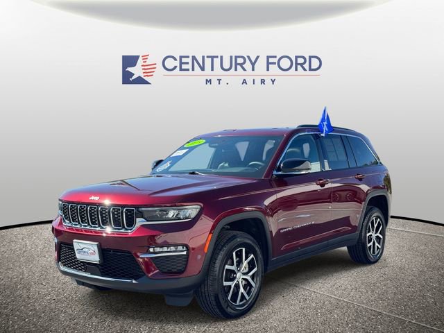 Used 2024 Jeep Grand Cherokee Limited AWD/4WD image 5