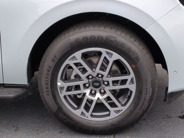 Certified 2025 Ford Expedition Max Active RWD image 11