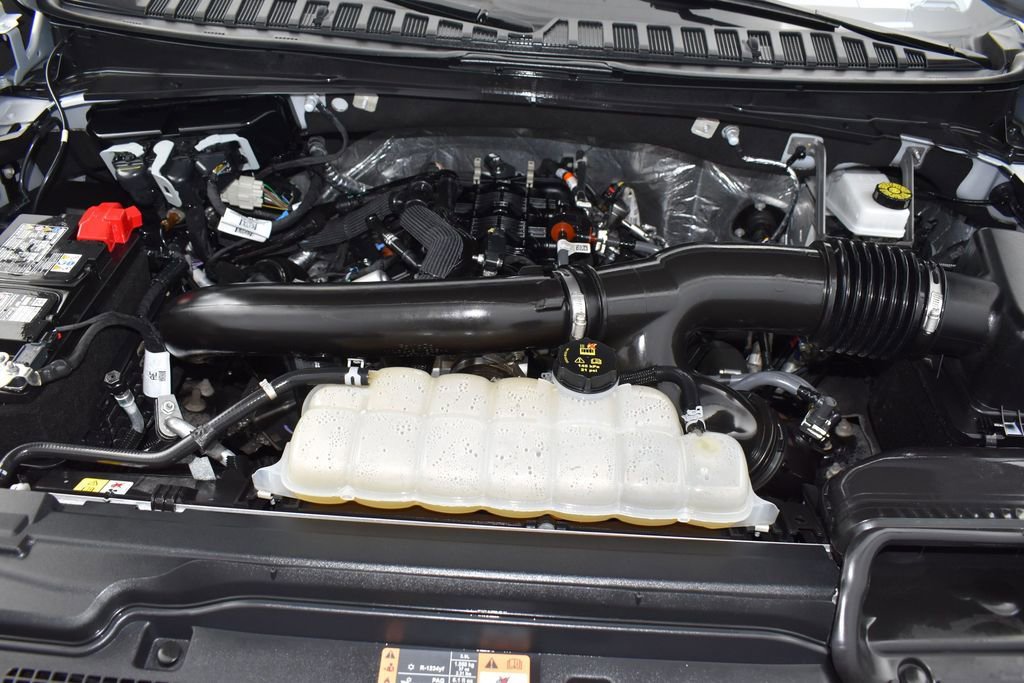 Certified 2025 Ford Expedition Platinum AWD/4WD image 31