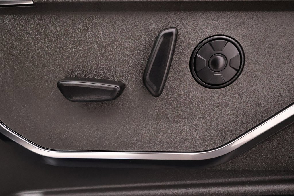 Certified 2026 Ford F350 Platinum w/ Platinum Plus Package image 11