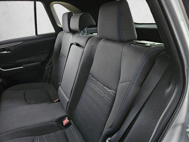 Used 2022 Toyota RAV4 SE image 18