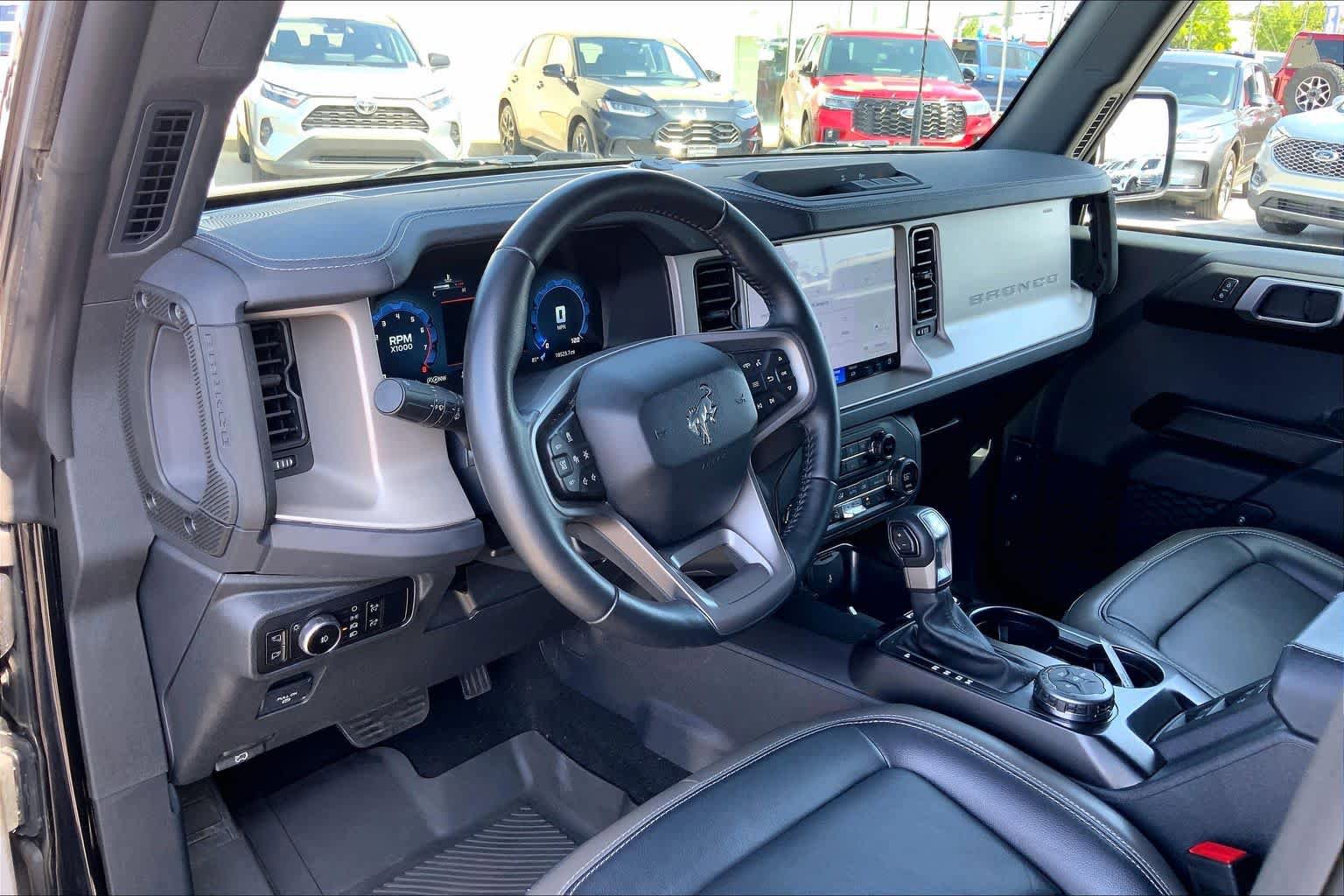 Certified 2025 Ford Bronco Outer Banks AWD/4WD image 18