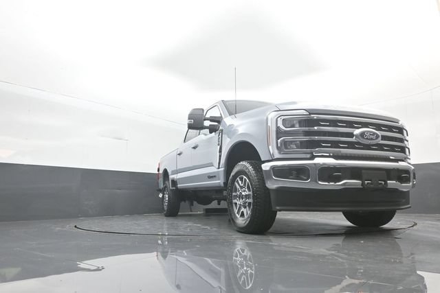 Certified 2026 Ford F250 Lariat w/ FX4 Off-Road Package AWD/4WD image 23