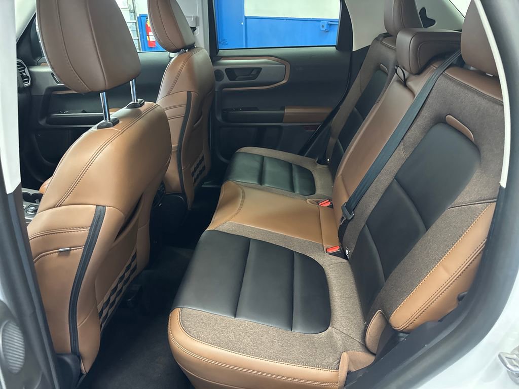 Certified 2025 Ford Bronco Sport Outer Banks w/ Outer Banks Tech Package+ AWD/4WD image 27