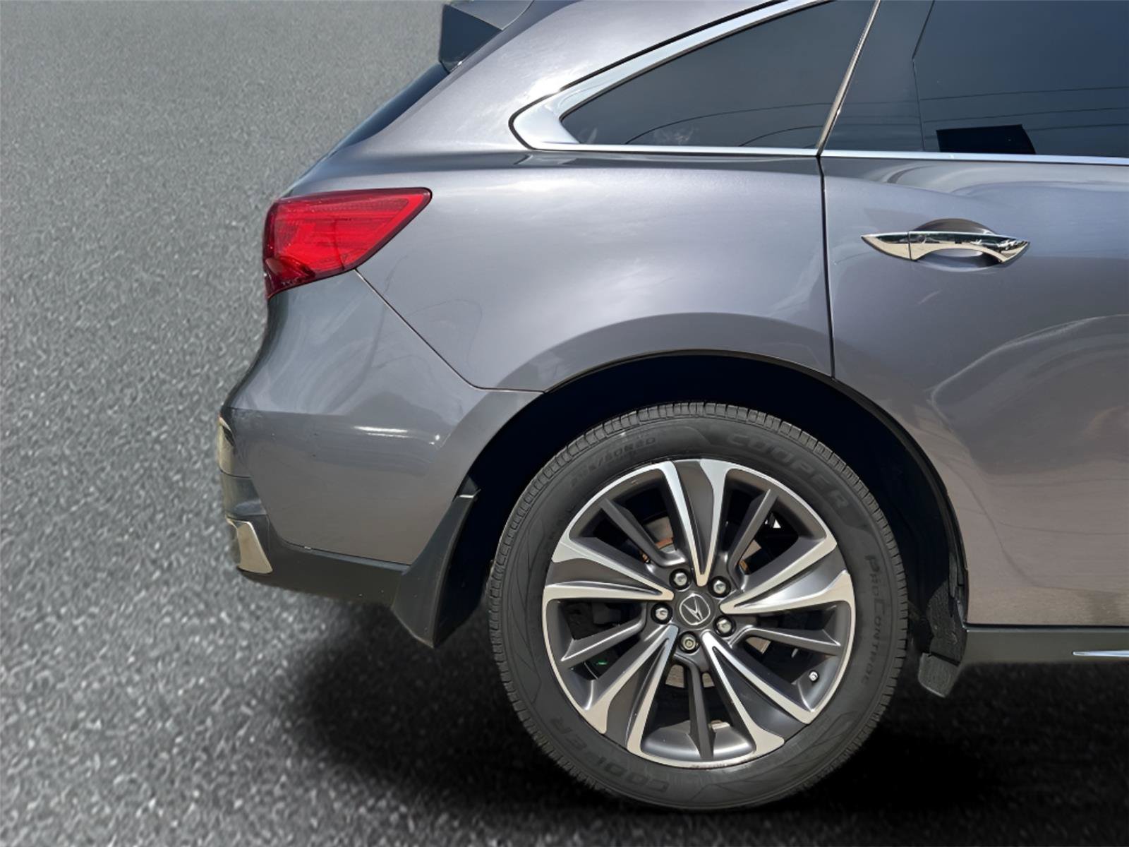 Used 2019 Acura MDX w/ Technology Package AWD/4WD image 8