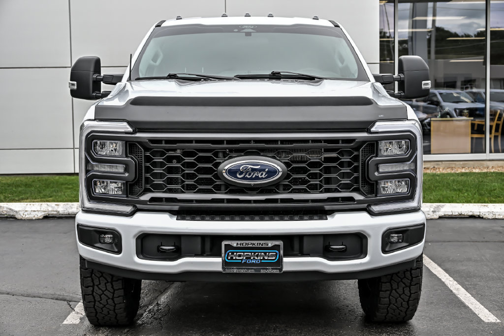 Certified 2024 Ford F250 XL w/ STX Appearance Package AWD/4WD image 4