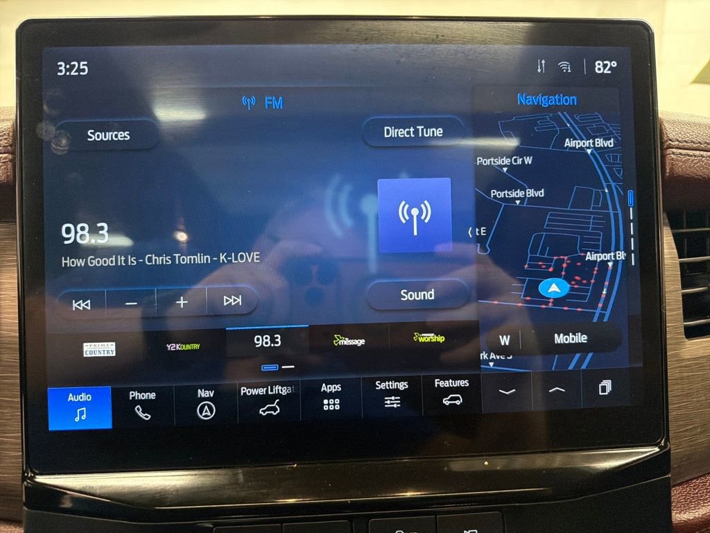 Certified 2024 Ford Expedition Limited image 26