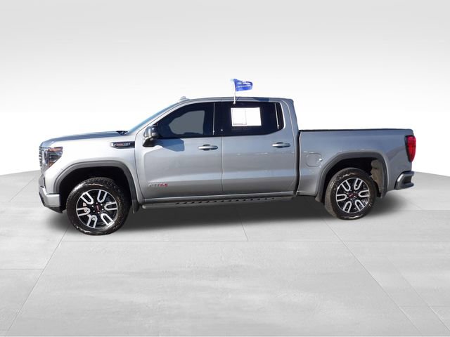 Used 2025 GMC Sierra 1500 AT4 w/ AT4 Premium Package AWD/4WD image 4