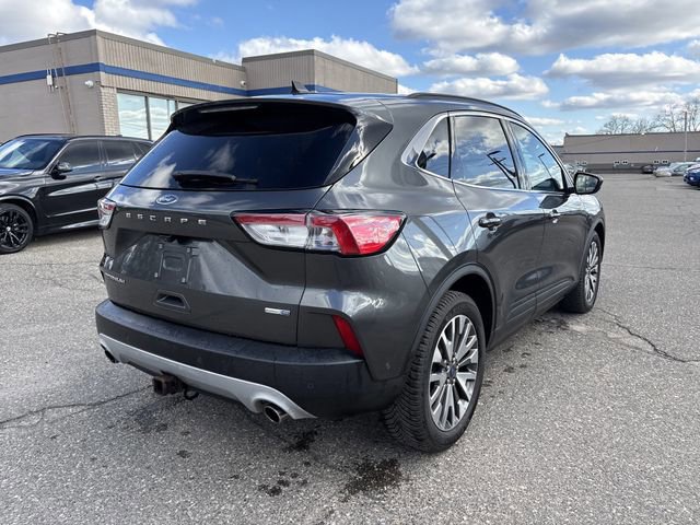 Certified 2020 Ford Escape Titanium image 3