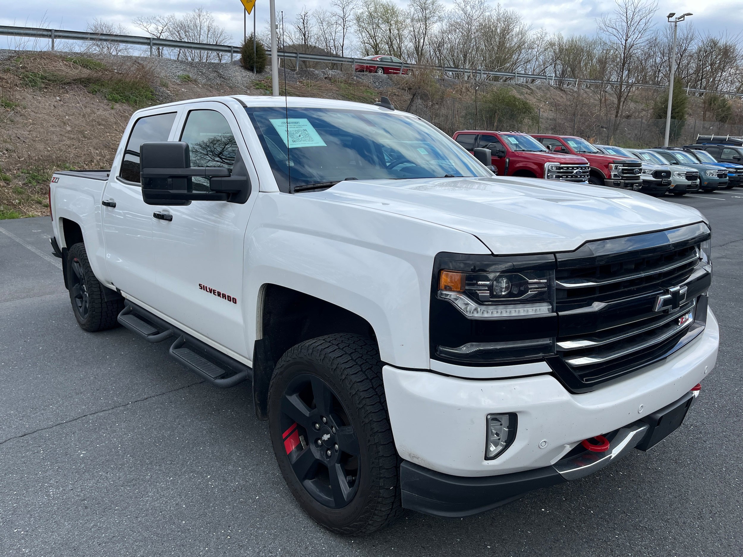 Used 2018 Chevrolet Silverado 1500 LTZ Z71 w/ Redline Edition AWD/4WD image 3