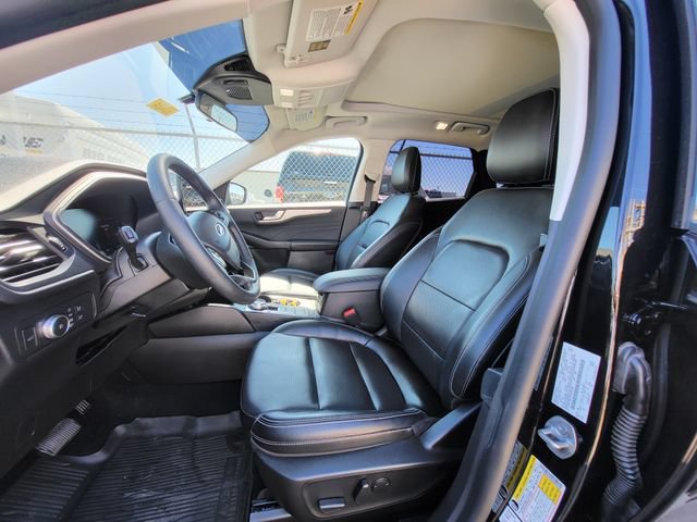 Certified 2022 Ford Escape SEL w/ Technology Package FWD image 12