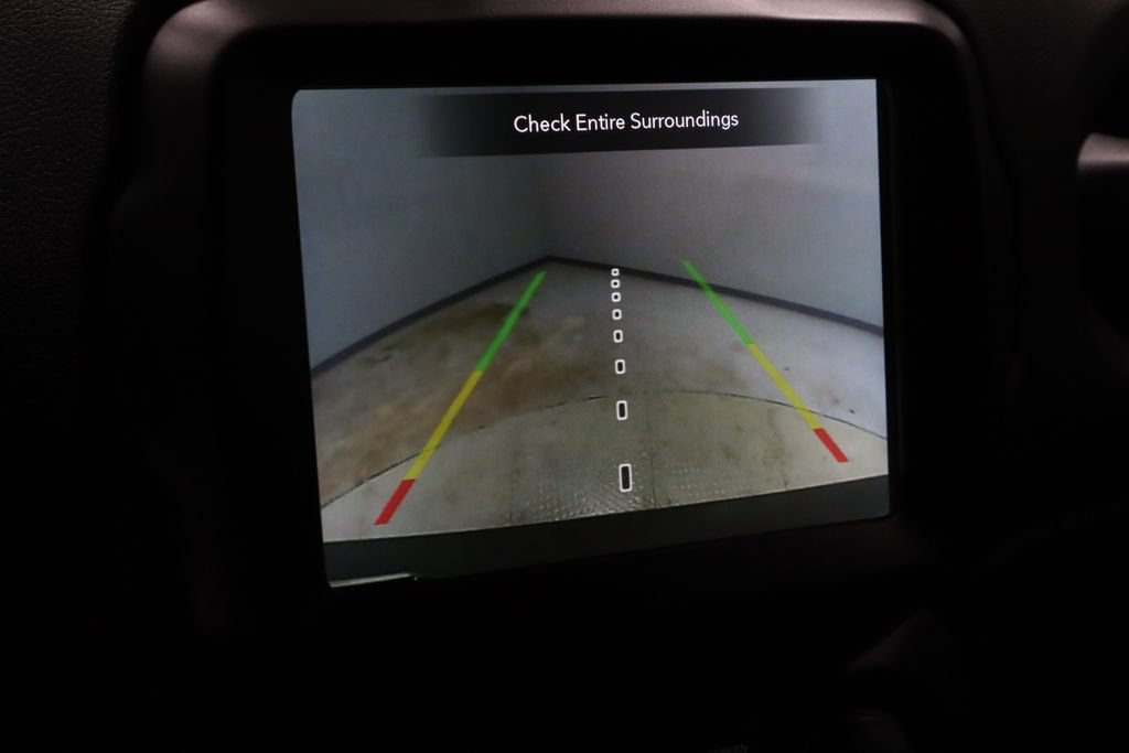 Used 2022 Jeep Renegade Altitude AWD/4WD image 4