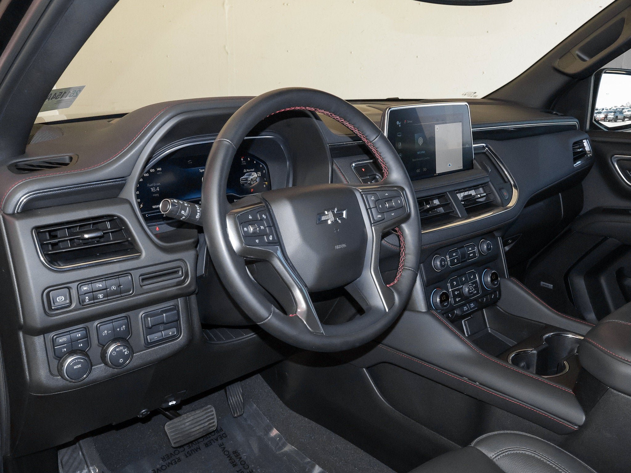 Used 2024 Chevrolet Tahoe RST w/ Luxury Package AWD/4WD image 21