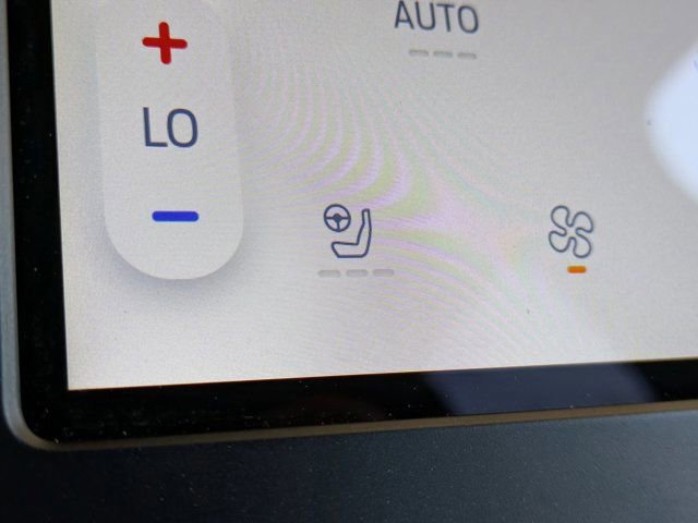 Certified 2024 Ford Edge ST-Line image 29