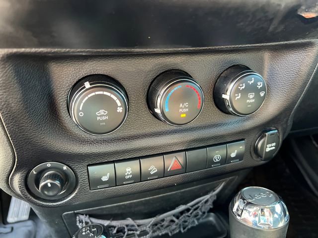 Used 2017 Jeep Wrangler Unlimited Sport AWD/4WD image 20