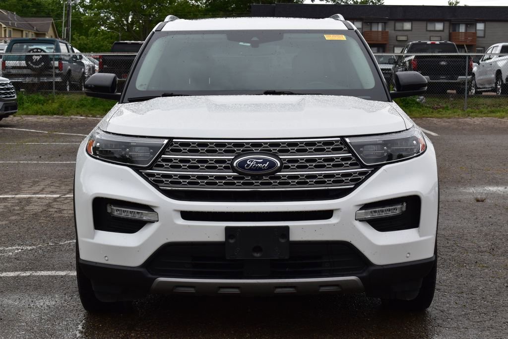 Certified 2021 Ford Explorer Limited w/ Equipment Group 301A AWD/4WD image 2