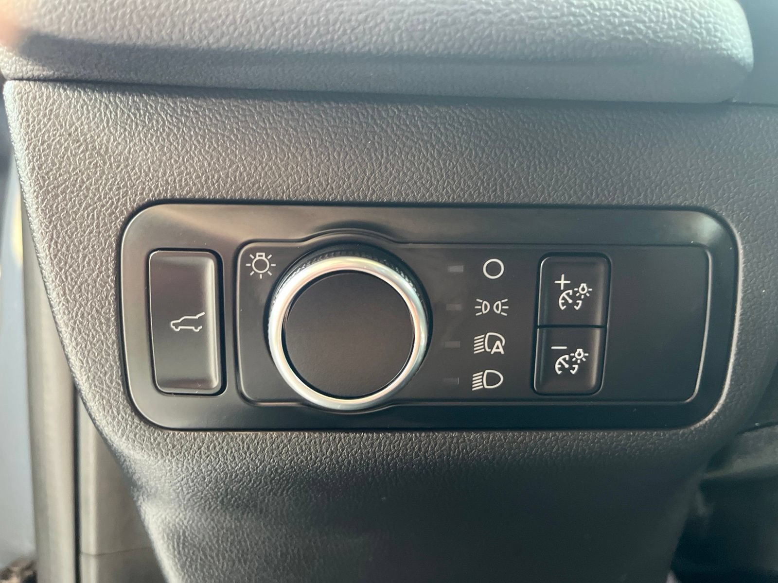 Certified 2024 Ford Escape ST-Line w/ Tech Pack #1 FWD image 16
