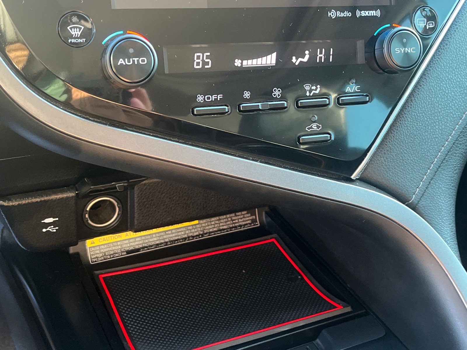 Used 2018 Toyota Camry SE image 15