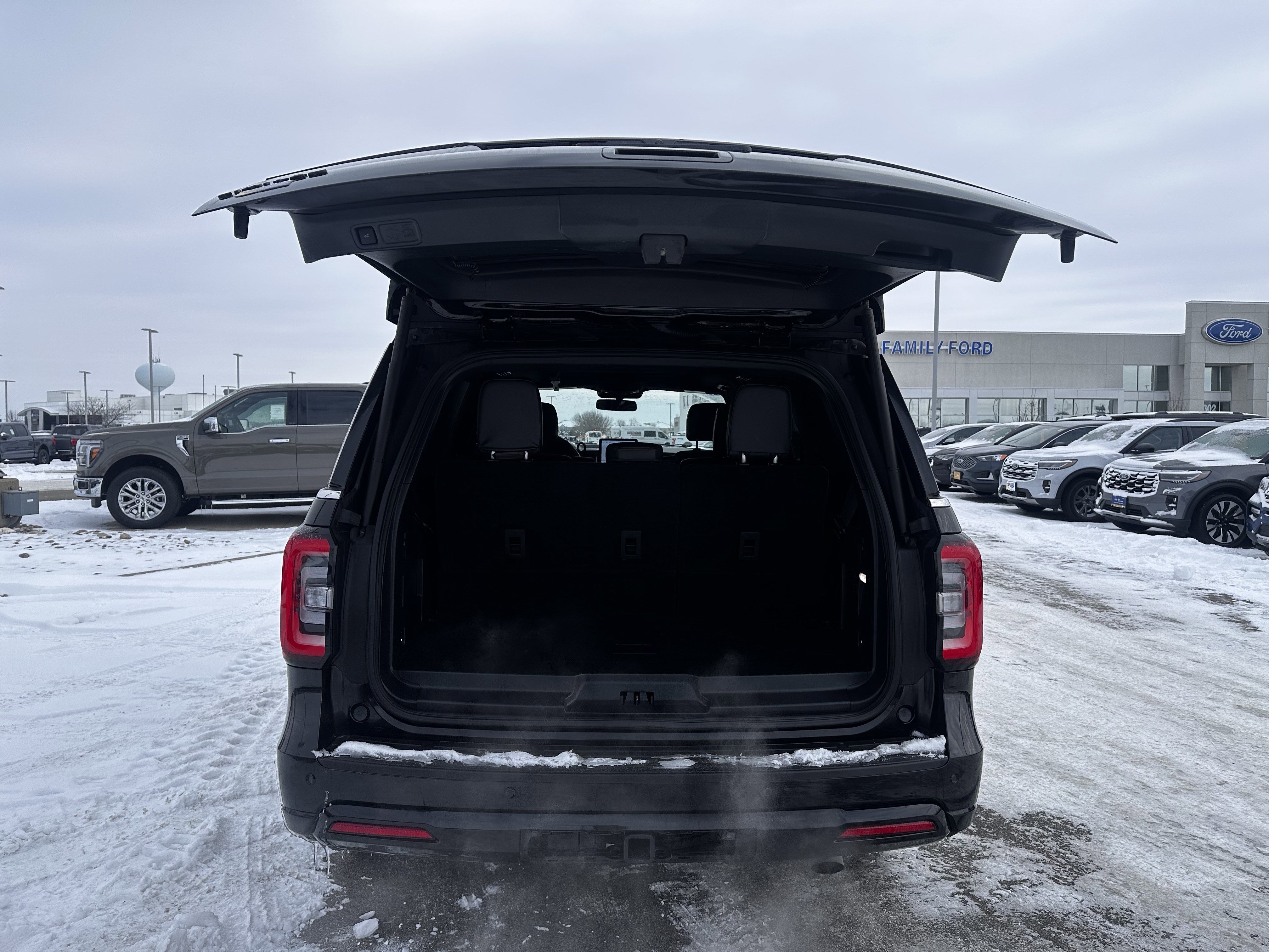 Certified 2023 Ford Expedition Limited image 22