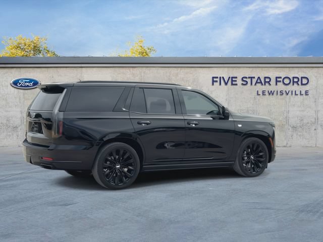 Used 2026 Cadillac Escalade Platinum Sport w/ LPO, ONYX Package AWD/4WD image 8