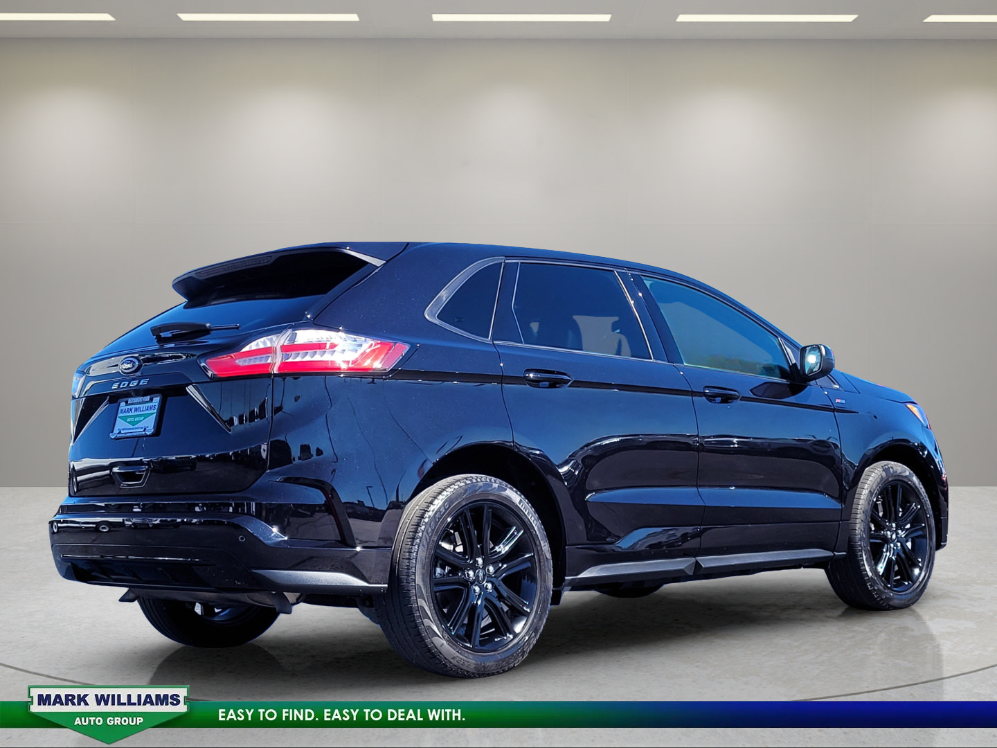Certified 2023 Ford Edge ST-Line AWD/4WD image 4