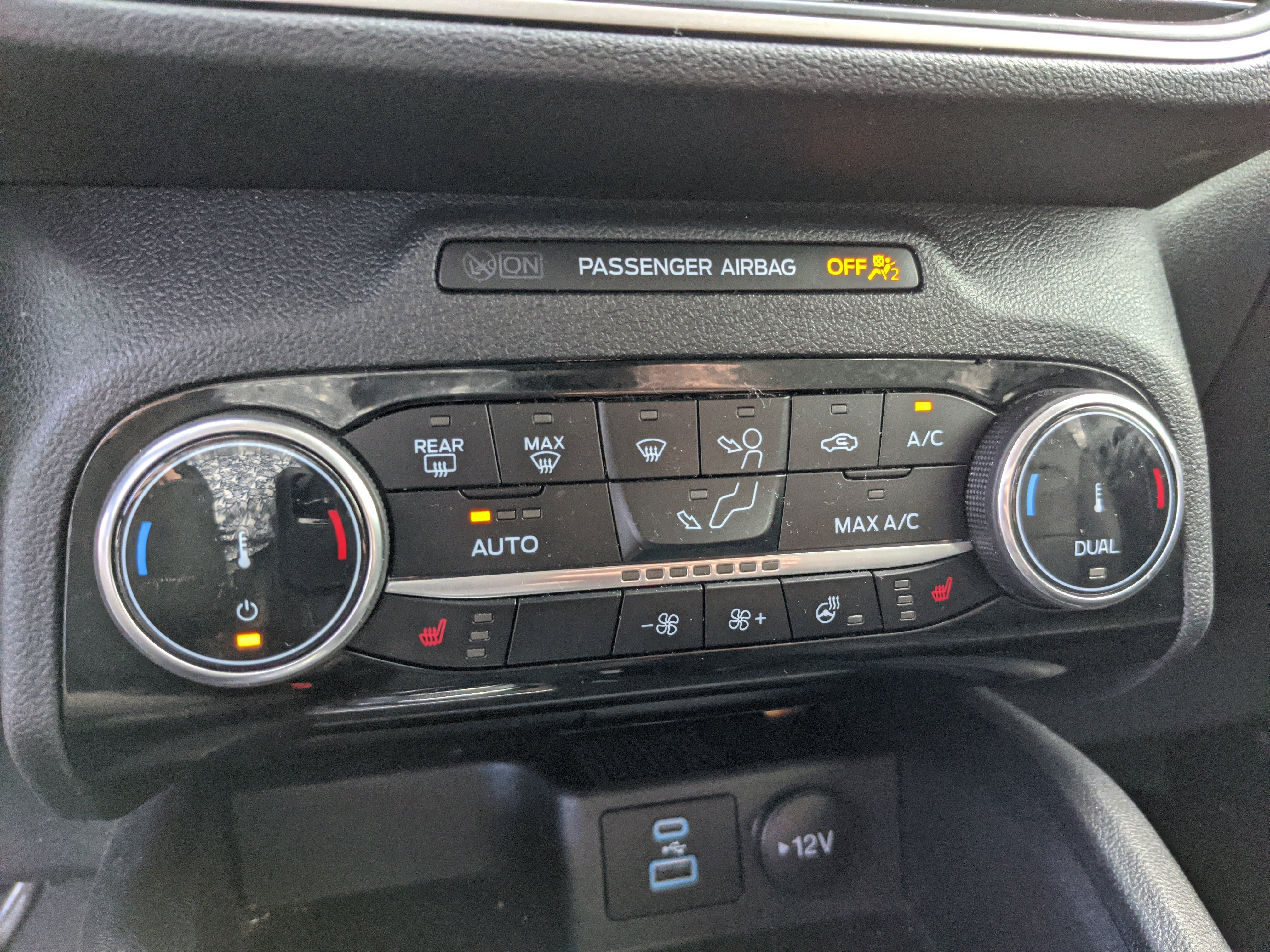 Certified 2022 Ford Escape SEL image 27