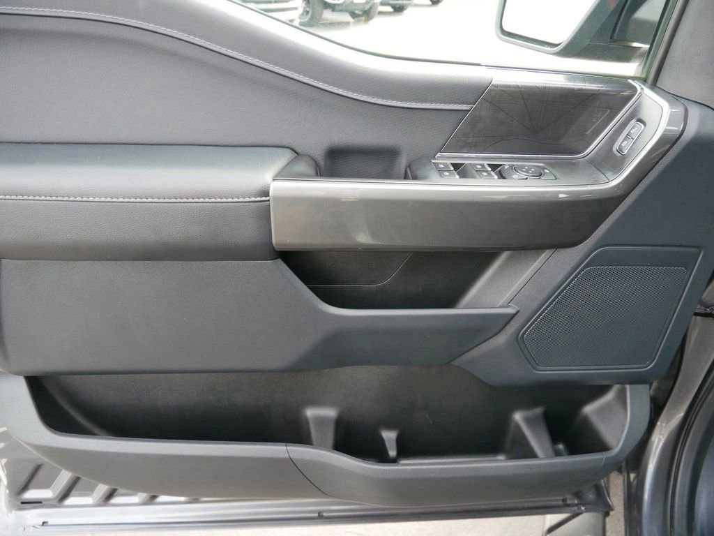 Certified 2022 Ford F150 XLT w/ Equipment Group 302A High image 9