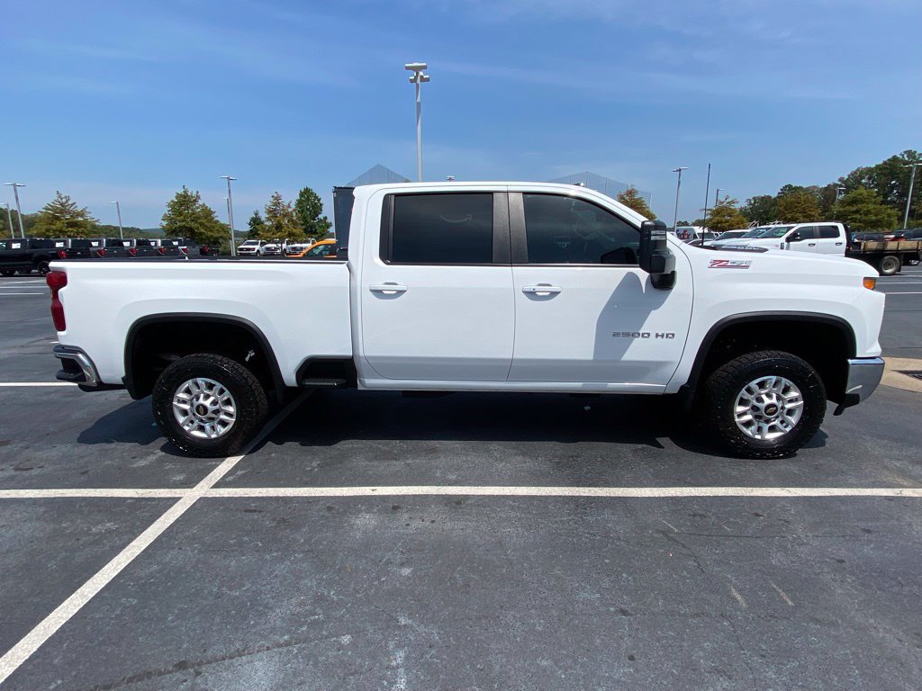 Used 2025 Chevrolet Silverado 2500 LT w/ All Star Edition AWD/4WD image 8