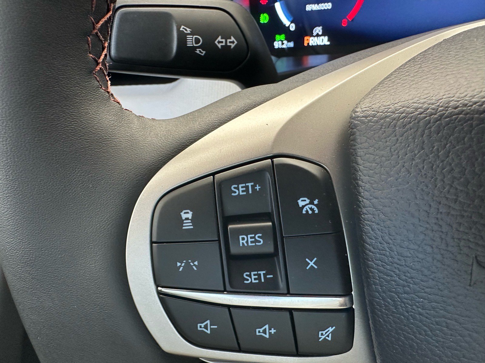 Certified 2026 Ford Explorer Active w/ Active Comfort Package RWD image 31