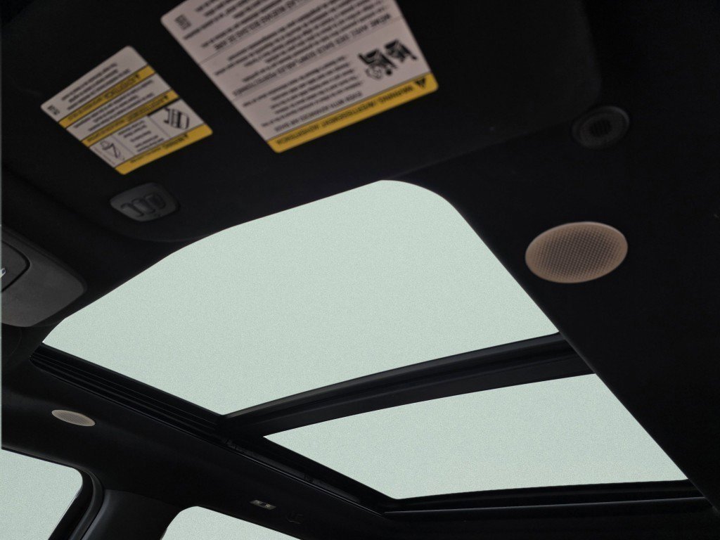 Certified 2021 Ford F150 Platinum w/ Equipment Group 701A High image 10