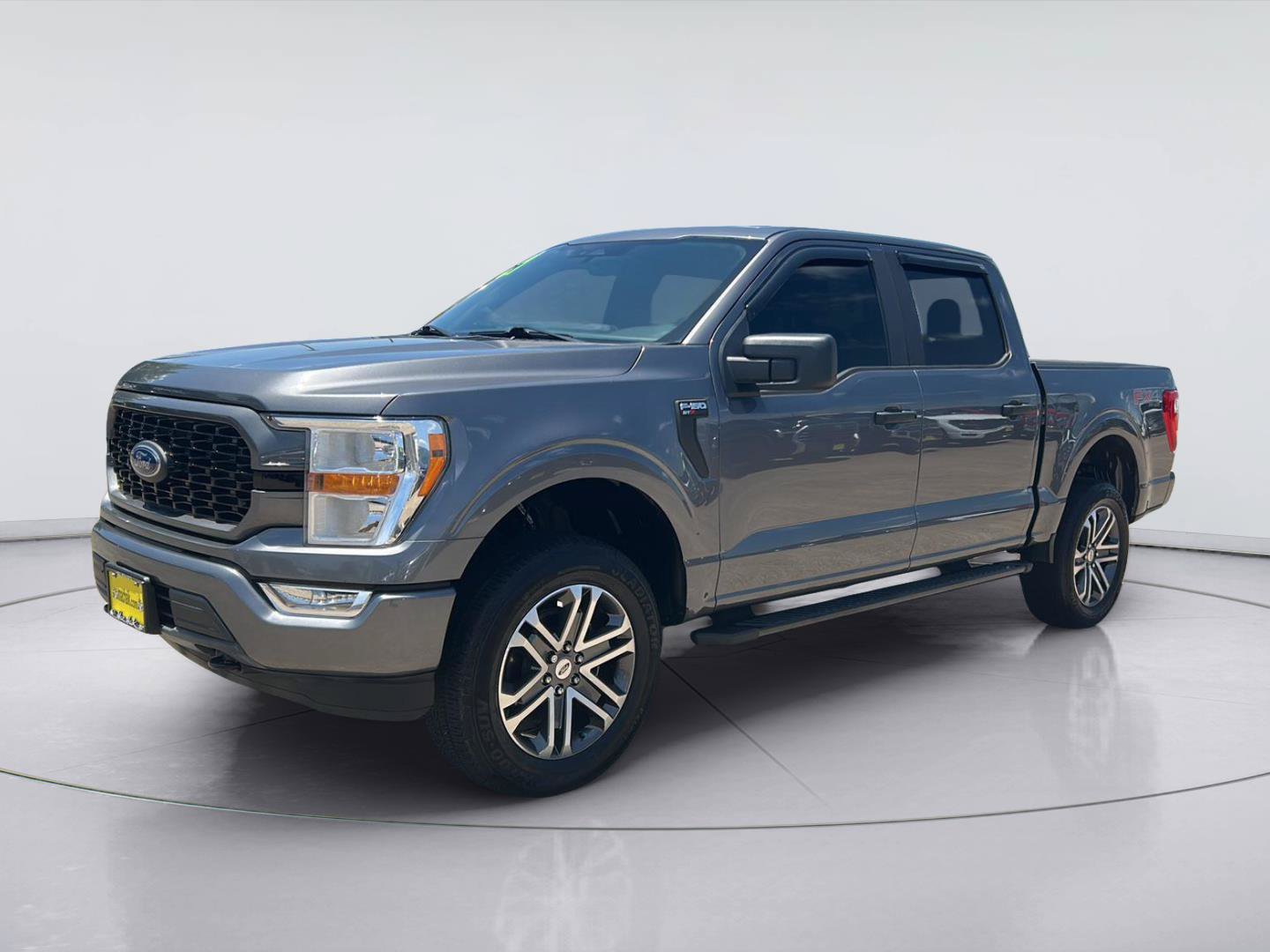 Certified 2021 Ford F150 XL w/ STX Appearance Package AWD/4WD image 1