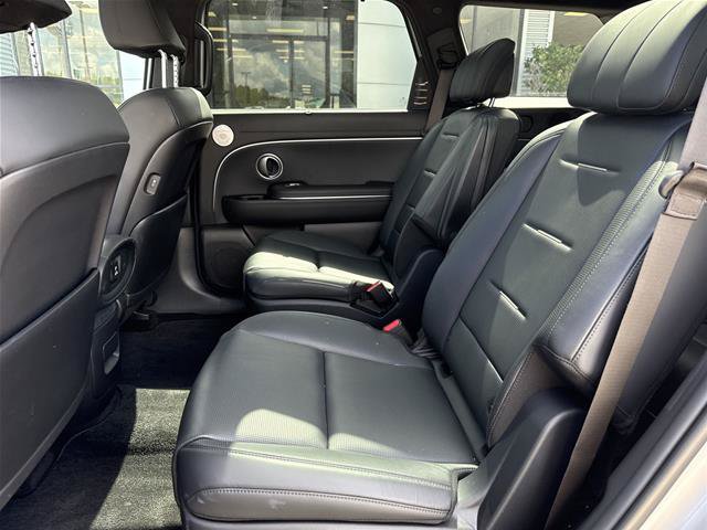Used 2026 Hyundai Palisade Calligraphy FWD image 5