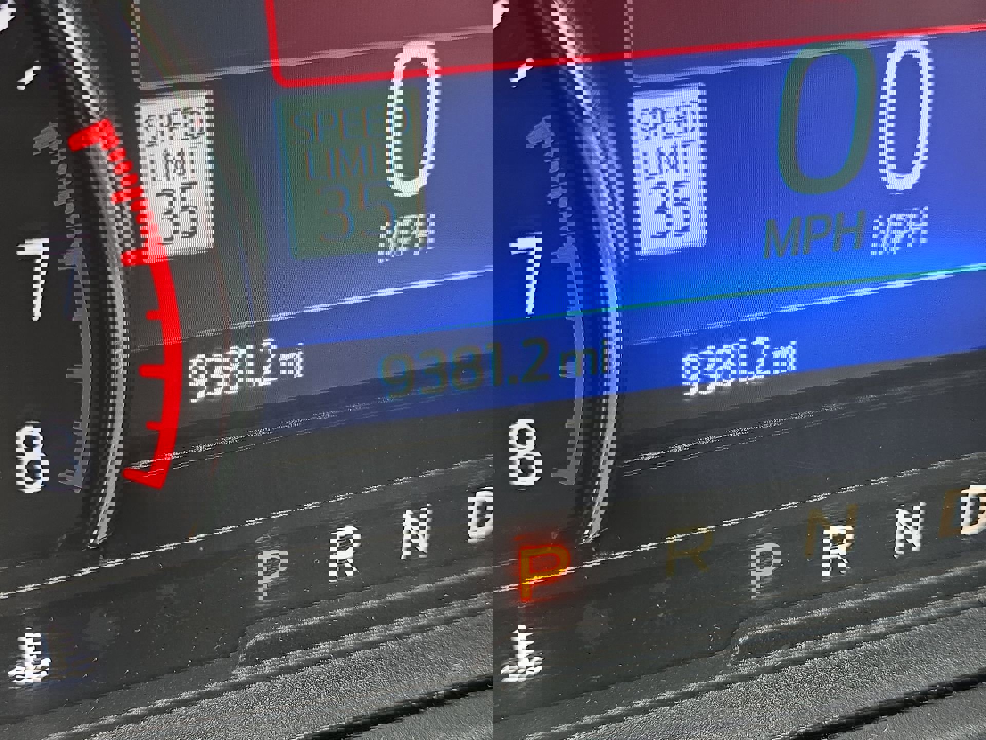 Certified 2022 Ford Explorer XLT w/ Equipment Group 202A image 15