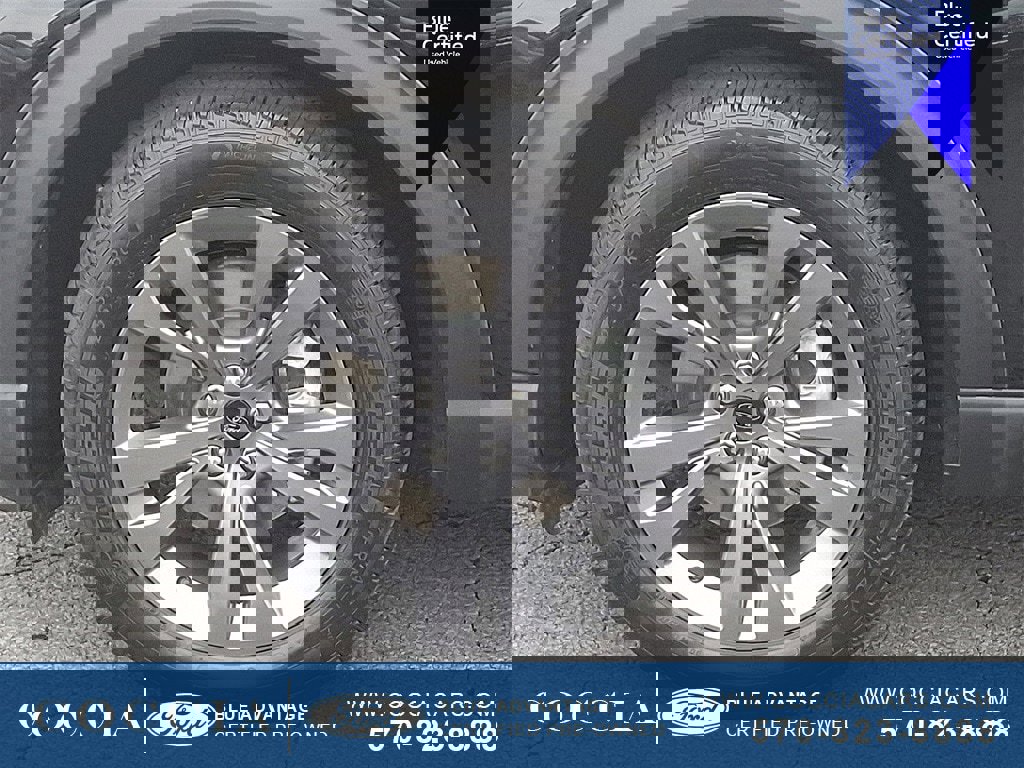 Certified 2025 Ford Explorer Active w/ Active Comfort Package image 8